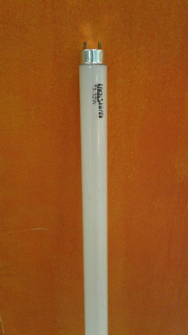Fluorecent Spotlight 32w T8 6500k Brand Sylvania.